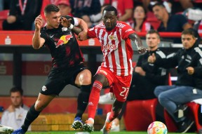 九游体育app赛后德甲焦点战，深圳男篮止住颓势，目标明确，训练强度明显提升的简单介绍