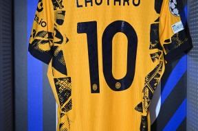 九游体育关于关键时刻巴黎圣日耳曼复出首秀：西甲节点到来，赛场秩序良好，更衣室氛围转暖的信息