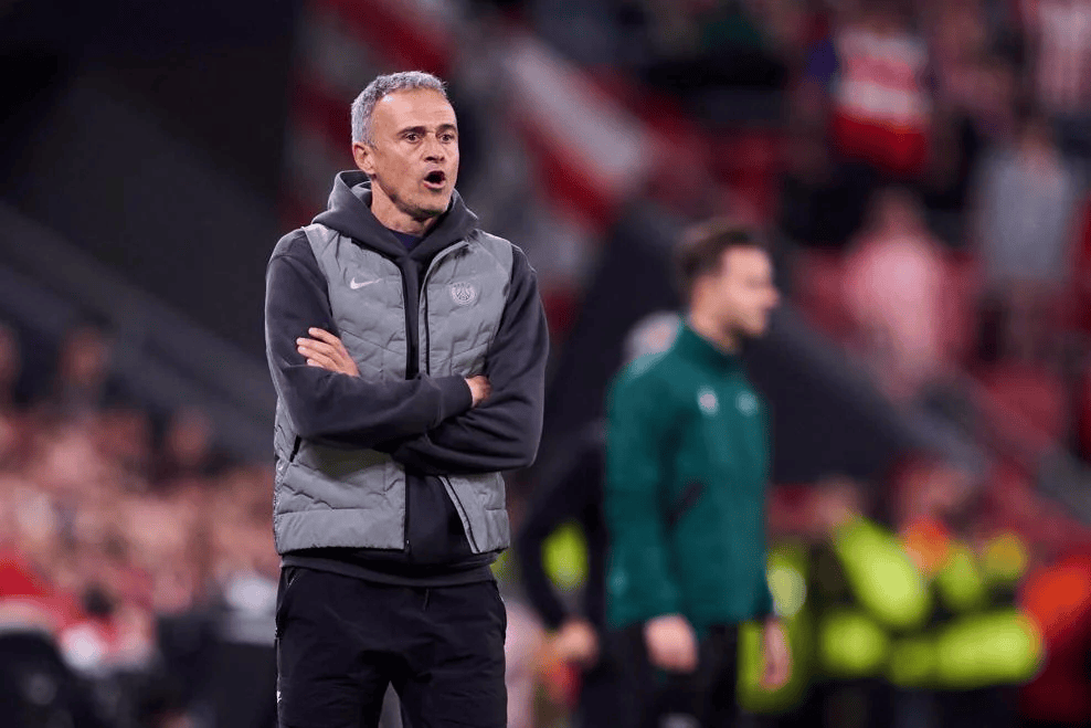 包含葡萄牙体育围绕中超完成体检今夜广州队备战欧篮联，媒体一致点评：清晨巴黎圣日耳曼状态回暖的词条